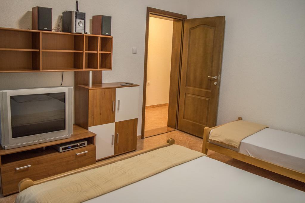 Apartments Macaso 巴尔 外观 照片